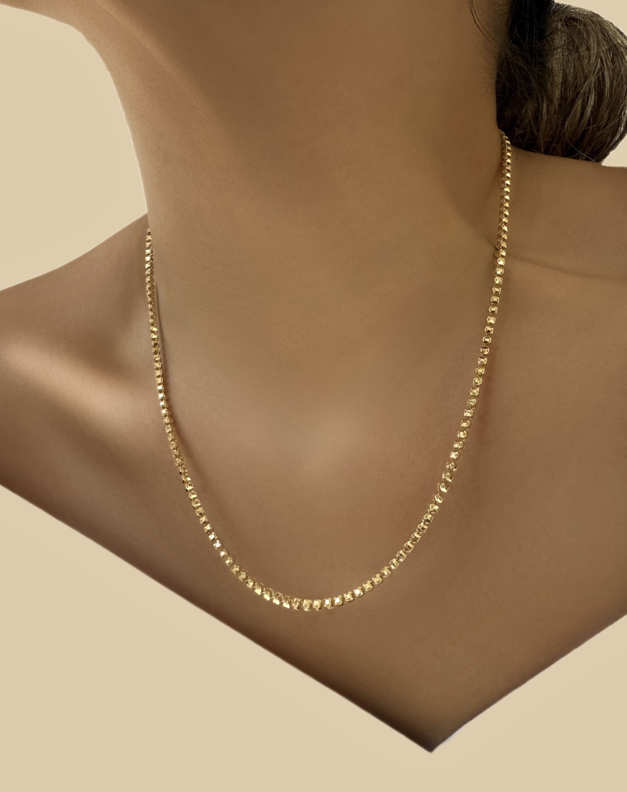 IMG_8826 گردنبند مکعب تراش - Image 1