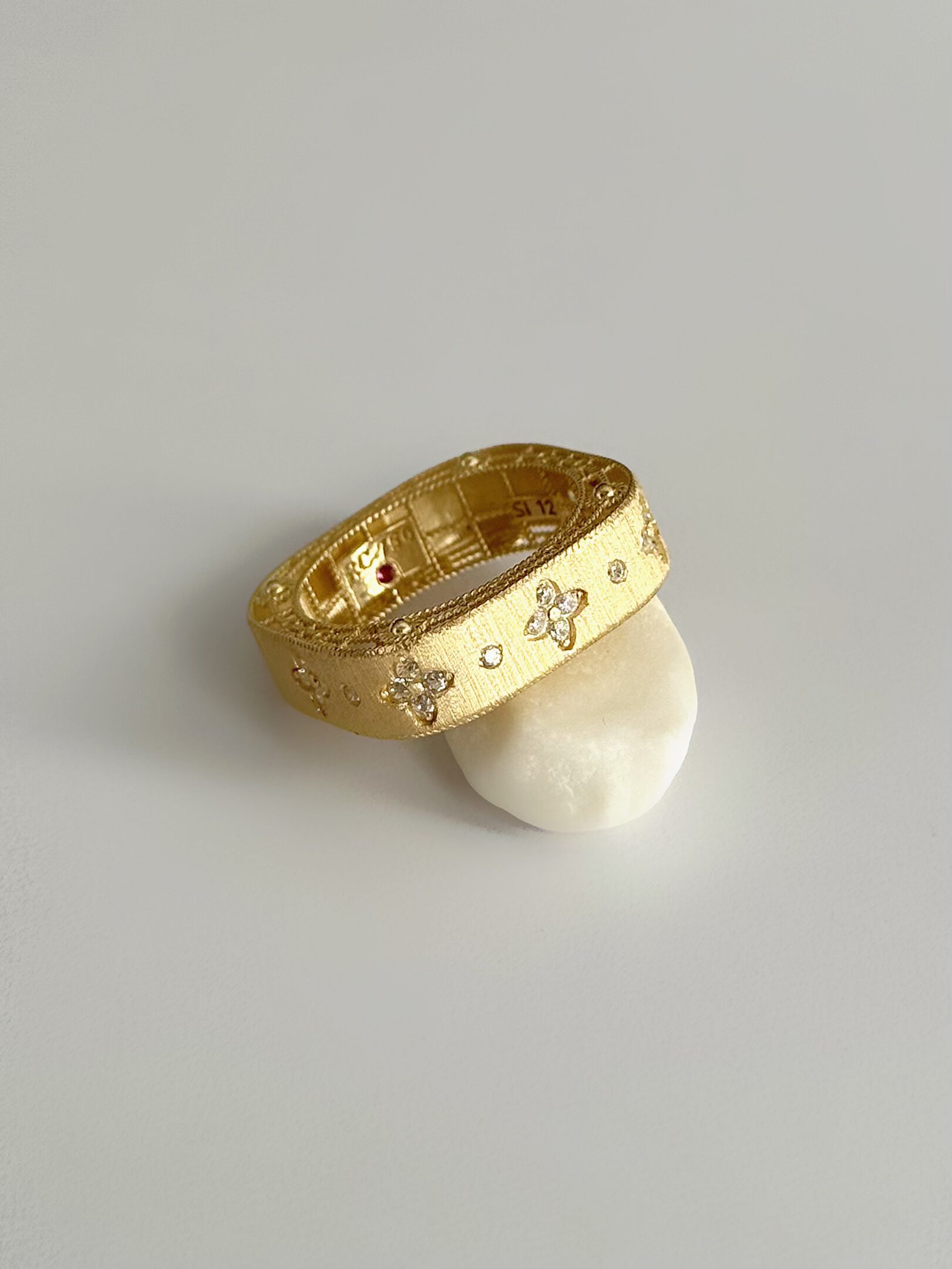 IMG_9915 انگشتر روبرتو کوین - Image 1